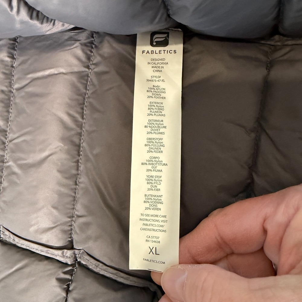 Fabletics Womens Down Puffer Vest XL Gray Lightweight Packable Zip Front Outdoor - Picture 7 of 9